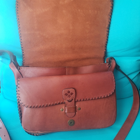 Patricia Nash Leather Patched Work Dante  Bag - Picture 6 of 16